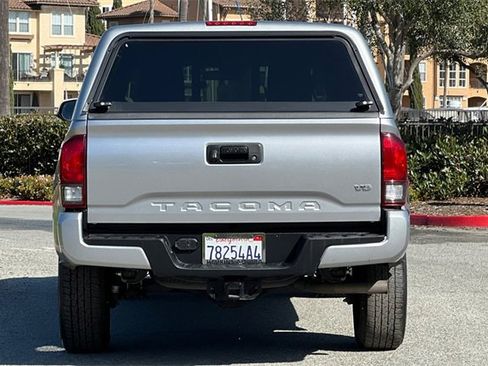 Used 2023 Toyota Tacoma SR image 5
