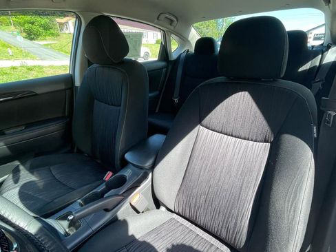 Used 2019 Nissan Sentra SV FWD image 16