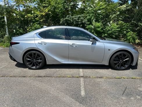 Used 2025 Lexus IS 350 F Sport RWD image 2