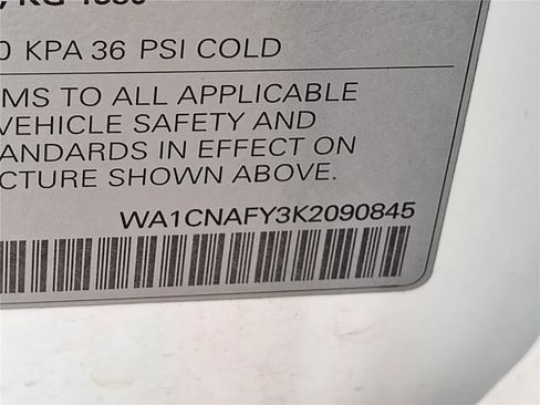 Used 2019 Audi Q5 Prestige w/ Prestige Package image 14