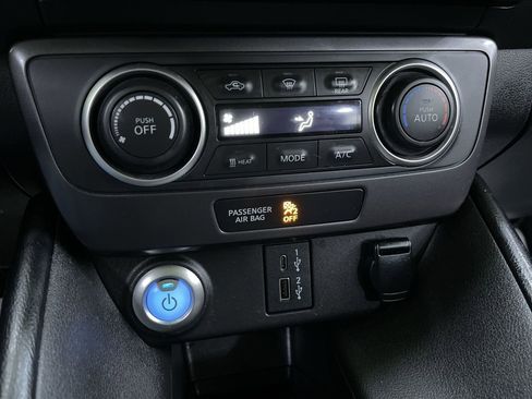 Used 2020 Nissan Leaf S w/ S Charge Package image 21