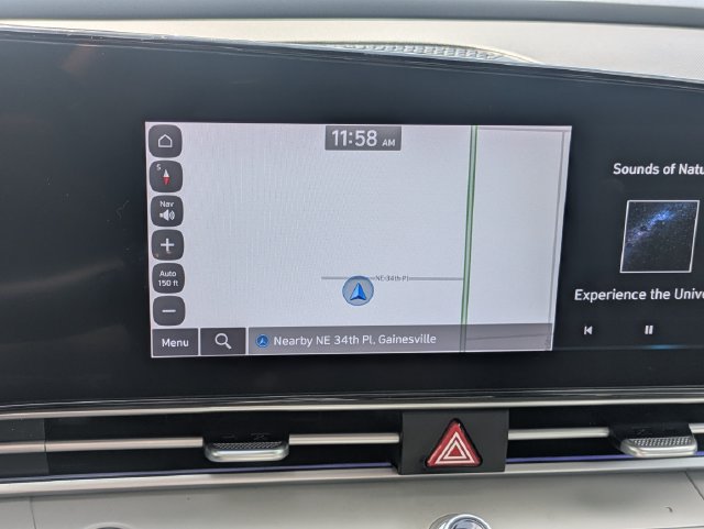 Used 2025 Hyundai Elantra Limited FWD image 21