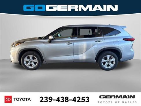 Certified 2021 Toyota Highlander L image 2