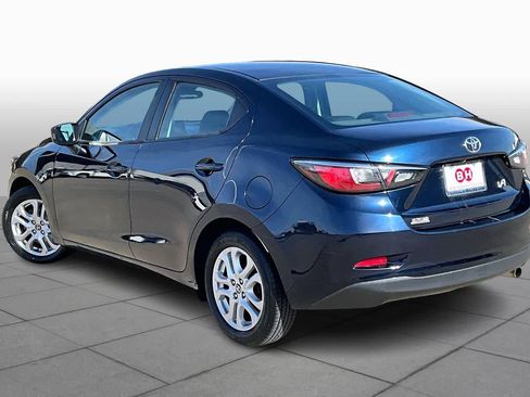 Used 2018 Toyota Yaris iA image 10