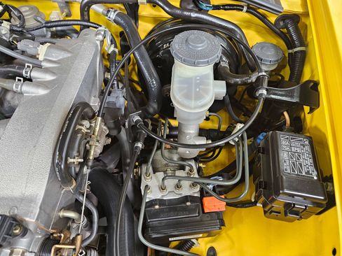 Used 2003 Honda S2000 image 42