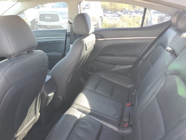 Used 2017 Hyundai Elantra Limited FWD image 8