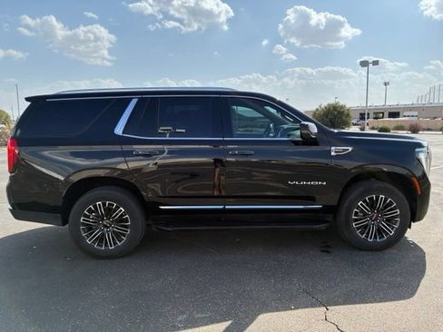 Used 2025 GMC Yukon Elevation w/ LPO, Floor Liner Package AWD/4WD image 6