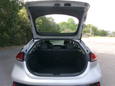 Used 2018 Hyundai Ioniq Blue image 32