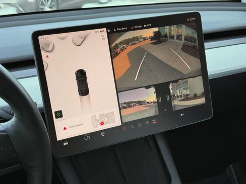 Used 2021 Tesla Model Y Long Range AWD/4WD image 31