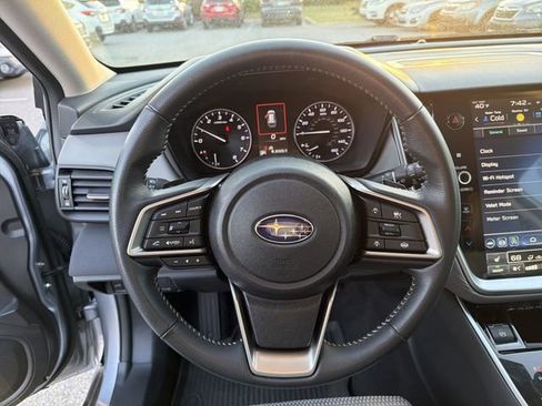 Certified 2025 Subaru Outback Premium image 26