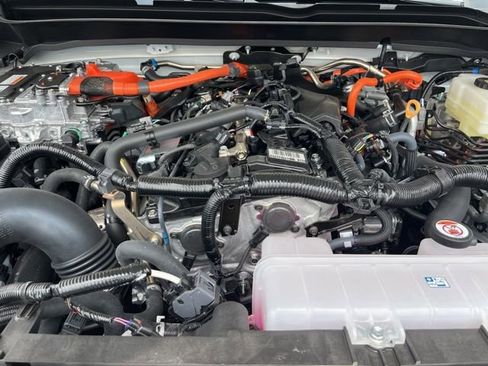 New 2025 Toyota Tacoma TRD Off-Road image 32