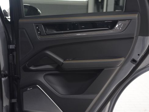 Certified 2026 Porsche Cayenne Turbo GT AWD/4WD image 31