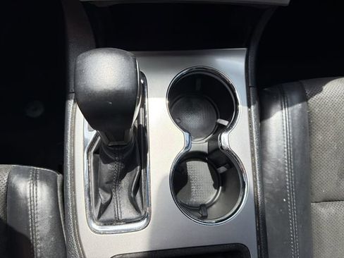 Used 2019 Jeep Grand Cherokee Altitude image 32