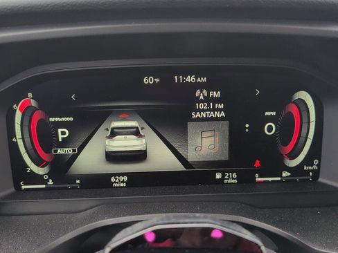 Used 2025 Nissan Rogue SL w/ Tech Package image 13