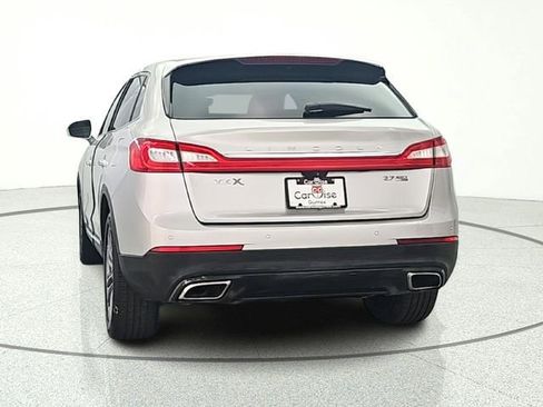 Used 2016 Lincoln MKX Reserve w/ Climate Package AWD/4WD image 6