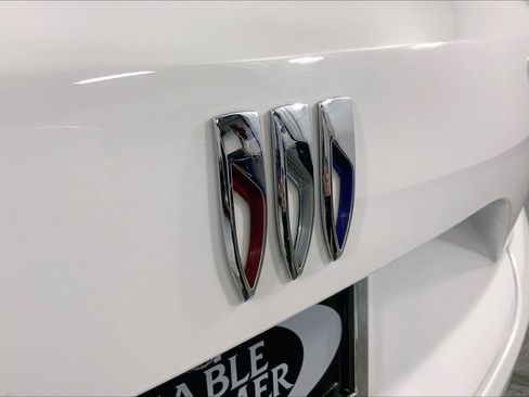 Used 2025 Buick Envision Preferred image 29