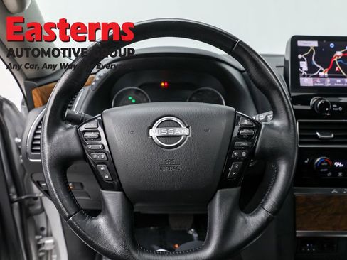 Used 2023 Nissan Armada SL image 10