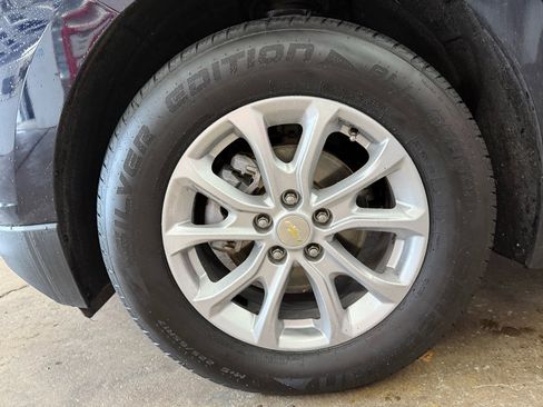 Used 2021 Chevrolet Equinox LS image 7