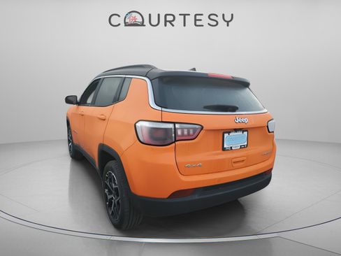 New 2026 Jeep Compass Limited w/ Sun, Sound & Navigation Group AWD/4WD image 3