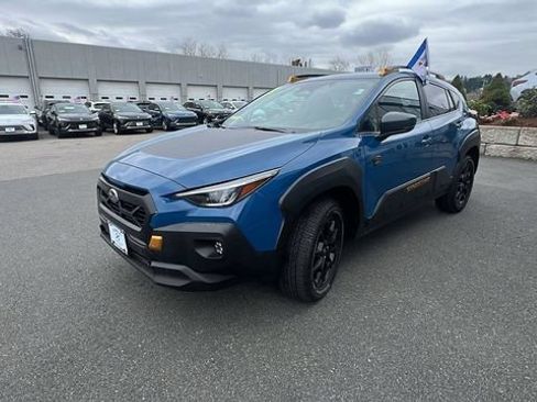 Used 2025 Subaru Crosstrek 2.5i Wilderness AWD/4WD image 3