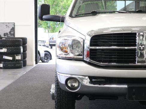 Used 2007 Dodge Ram 3500 Truck SLT w/ Quad Cab Big Horn Value Group AWD/4WD image 45