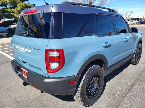 Used 2021 Ford Bronco Sport Badlands image 3