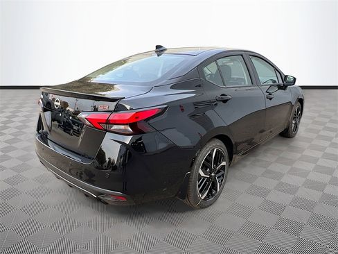 New 2025 Nissan Versa SR image 7