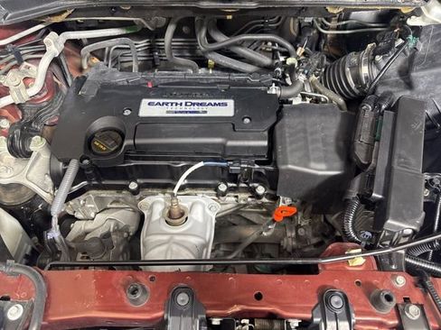 Used 2015 Honda CR-V LX image 9