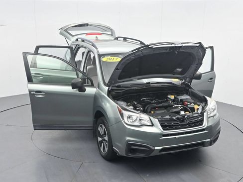 Used 2017 Subaru Forester 2.5i w/ Alloy Wheel Package AWD/4WD image 47