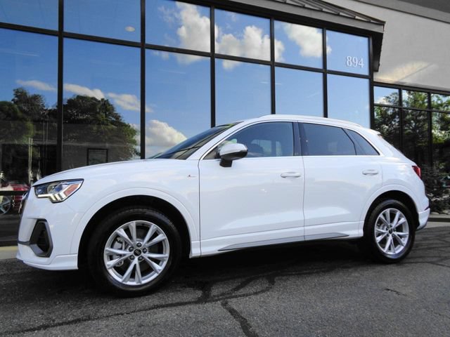 Used 2024 Audi Q3 2.0T Premium AWD/4WD image 1