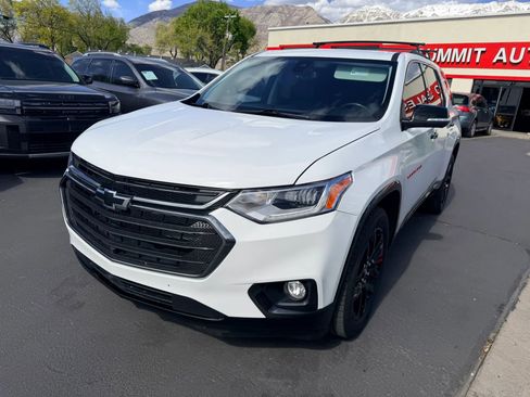 Used 2021 Chevrolet Traverse Premier w/ Redline Edition AWD/4WD image 8