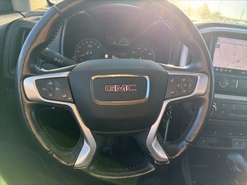 Used 2022 GMC Canyon Elevation w/ Elevation Premium Package image 25