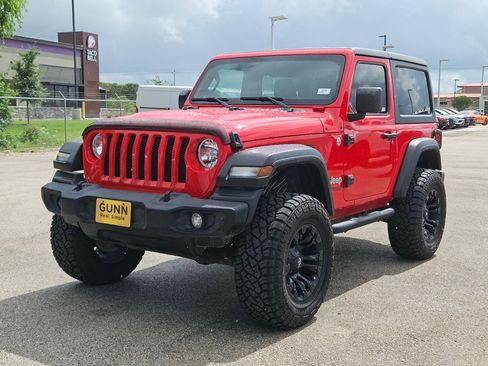 Used 2020 Jeep Wrangler Sport AWD/4WD image 7