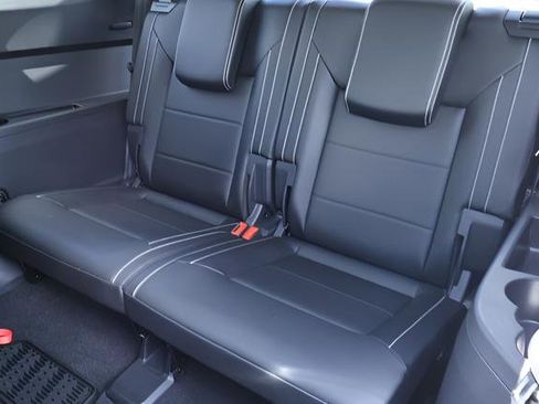 Certified 2023 Volkswagen Atlas SE w/ Panoramic Sunroof Package FWD image 19