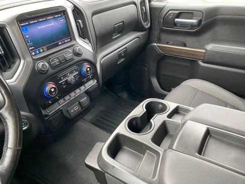Used 2020 Chevrolet Silverado 1500 LT w/ All-Star Edition image 25
