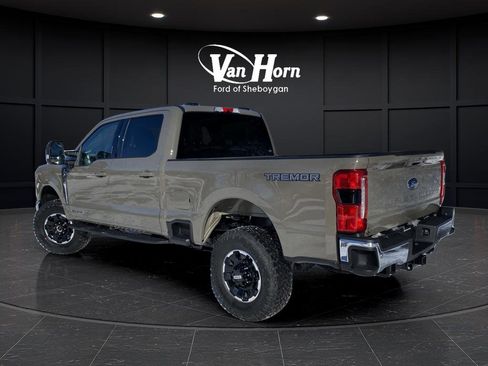 New 2026 Ford F250 XLT w/ XLT Premium Package AWD/4WD image 3
