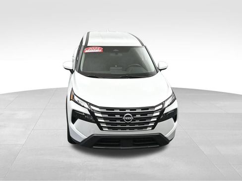 Used 2025 Nissan Rogue SV FWD image 39