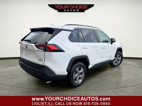 Used 2022 Toyota RAV4 XLE w/ Convenience Package AWD/4WD image 8