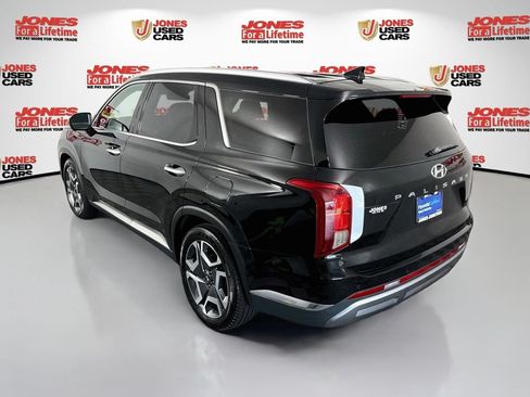 Certified 2023 Hyundai Palisade Limited AWD/4WD image 2
