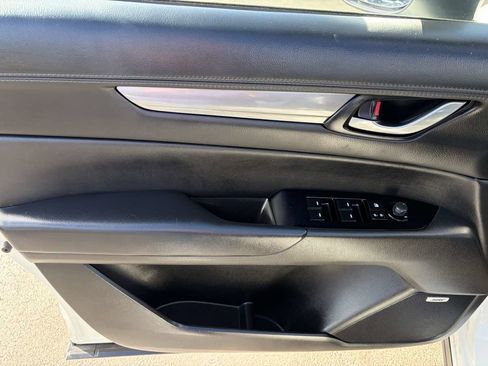 Used 2019 MAZDA CX-5 Touring image 19