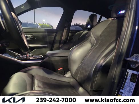 Used 2021 BMW M3 Competition w/ Executive Package RWD image 21