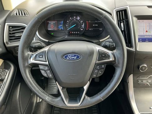Used 2020 Ford Edge SEL image 47