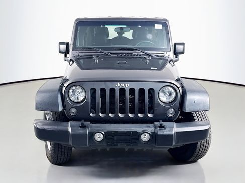 Used 2017 Jeep Wrangler Unlimited Sport w/ Connectivity Group image 2