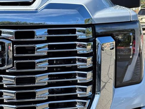 Used 2026 GMC Sierra 2500 Denali w/ Denali Reserve Package AWD/4WD image 55