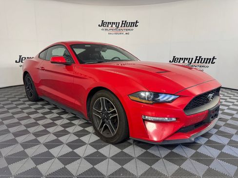 Used 2018 Ford Mustang Premium RWD image 6