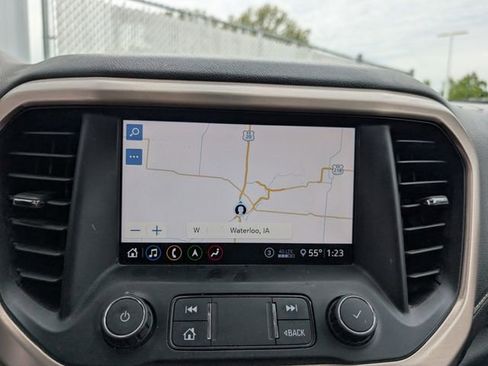 Used 2020 GMC Acadia Denali w/ Trailering Package AWD/4WD image 4