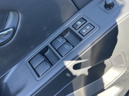 New 2026 Nissan Frontier SV AWD/4WD image 28
