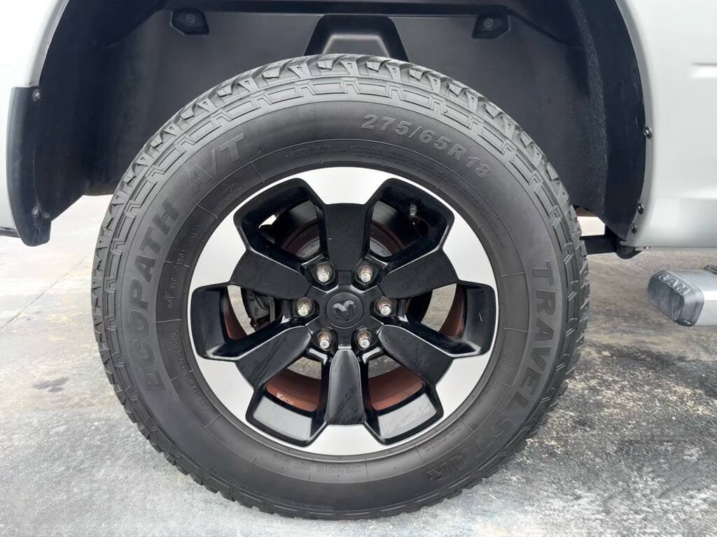 Used 2017 RAM 1500 Big Horn AWD/4WD image 28