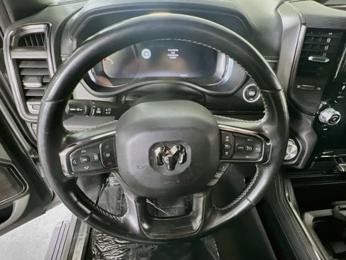 Used 2023 RAM 1500 Limited AWD/4WD image 11