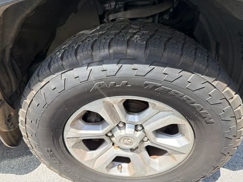 Used 2015 Toyota 4Runner SR5 Premium AWD/4WD image 4